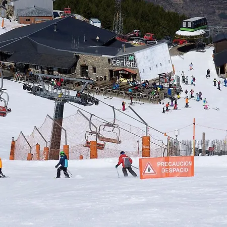 Up Flor De Nieve * Benasque